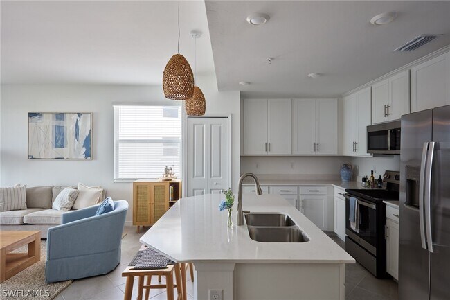 Building Photo - 5629 Double Eagle Cir