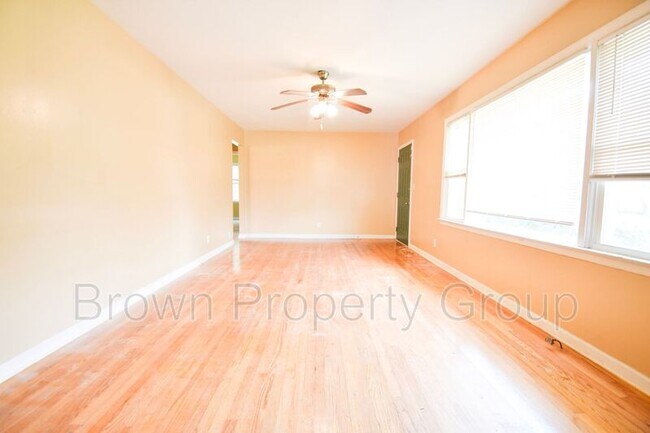 Foto del edificio - 7517 Kisco Dr