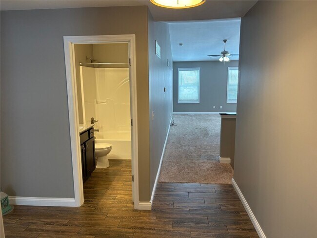 Building Photo - 478 Honeysuckle Creek Dr