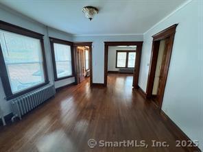 Foto del edificio - 23 Roseland Ave