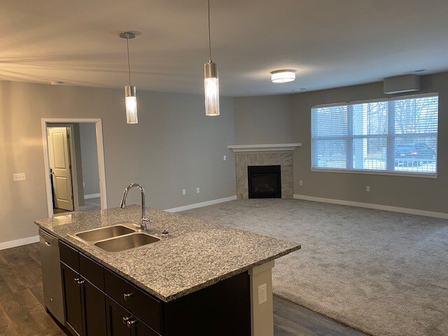 Building Photo - 1644 Foster Rd