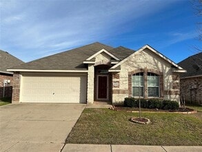 Building Photo - 4709 Redbud Dr