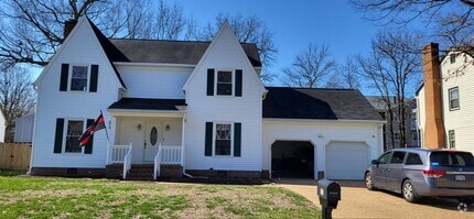 Building Photo - 572 Crown Point Dr