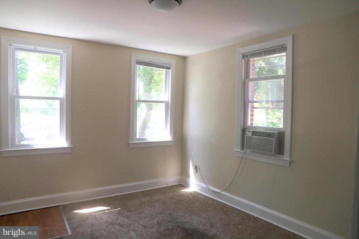 4424 foote st ne Unit 2, Washington, DC 20019 - Room for Rent in ...