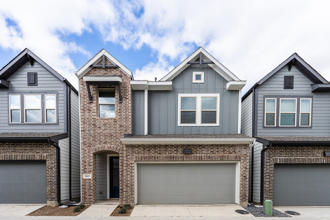Building Photo - 608 Rose Cottage Pl