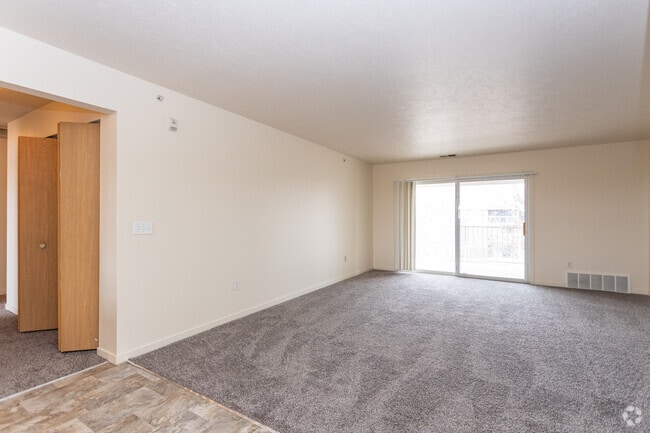 Interior Photo - A2 Apartments