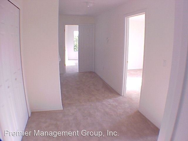 Building Photo - 608 Wekiva Crest Dr