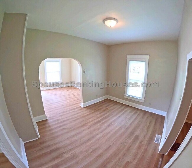Foto del edificio - 2336 Sycamore St