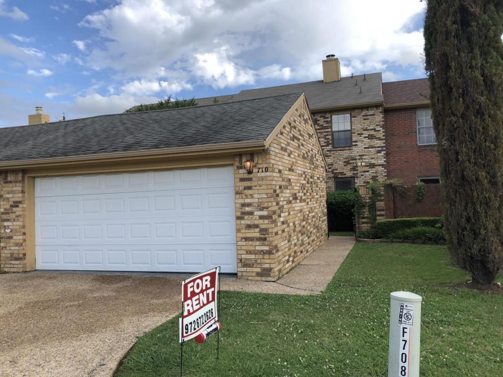 Foto principal - 710 Champion Court