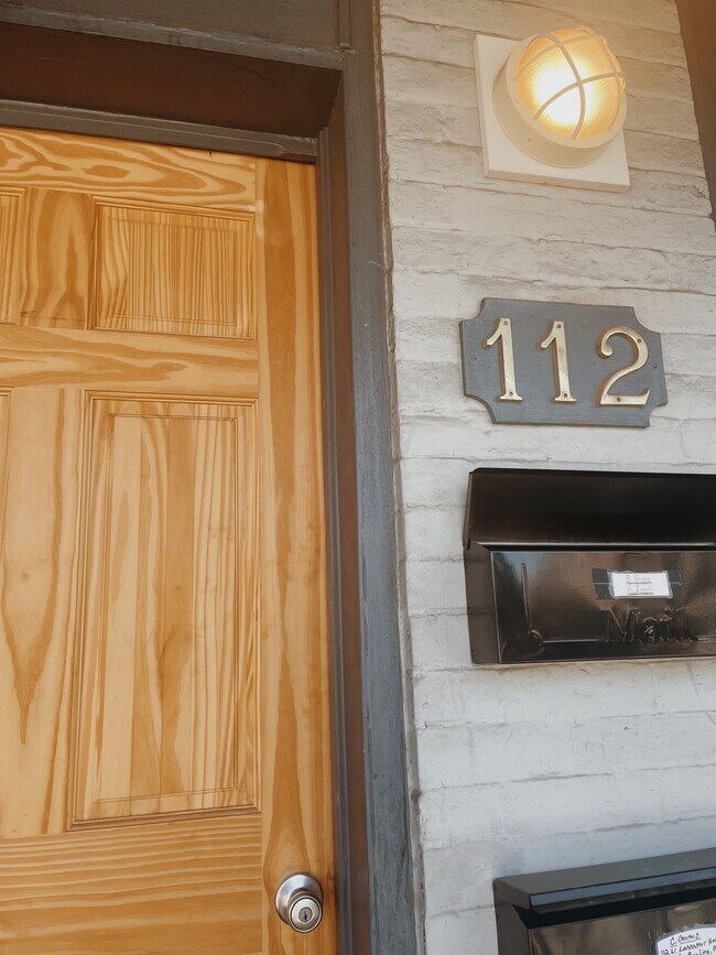 Building Photo - 112 W Lancaster Ave
