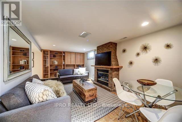 Photo principale - 109 Vanbrugh Ave
