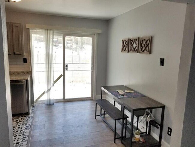 Foto del edificio - 211 Peyton Pl SW