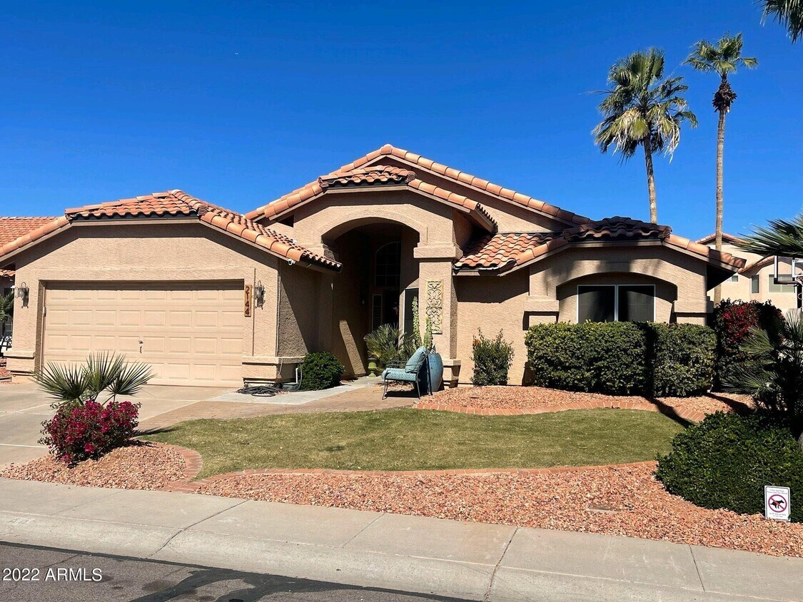 2144 E Mountain Sky Ave, Phoenix, AZ 85048 House Rental in Phoenix