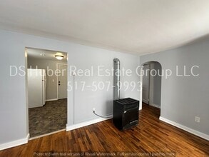 Building Photo - 436 Community St