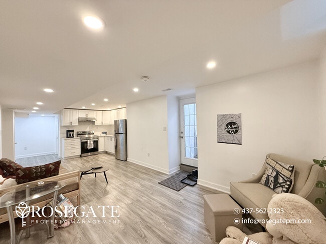 Building Photo - All-Inclusive 2-Bedroom Basement Apartment with Parking – Toronto