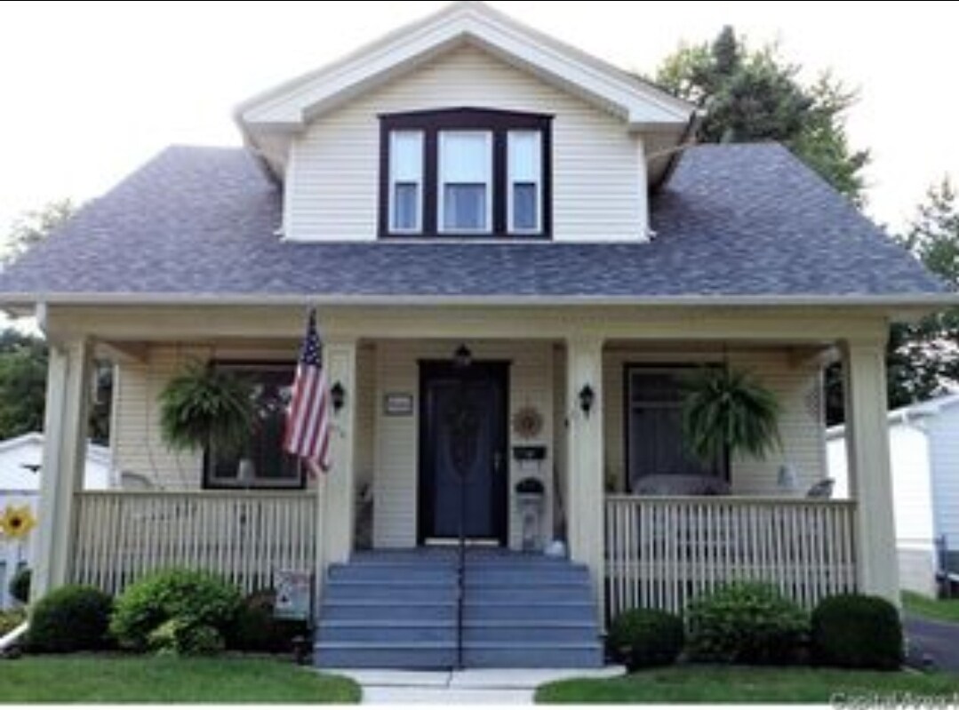 Foto principal - 976 Beecher Ave