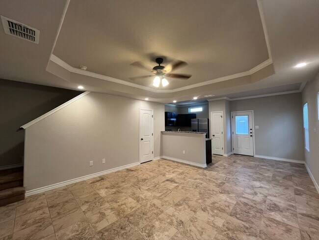 Building Photo - 6303 Luglio Ln