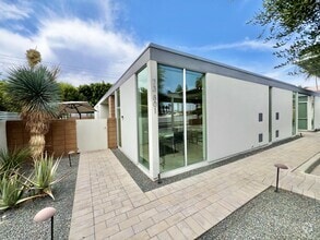 Building Photo - 73801 Shadow Mountain Dr