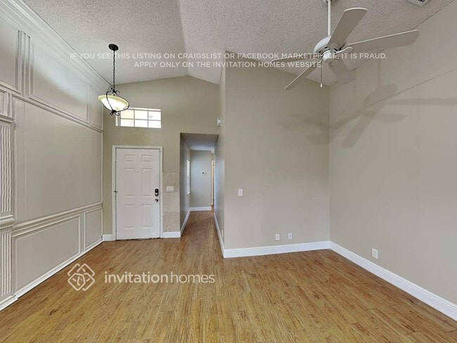 Building Photo - 22270 Tempo Way