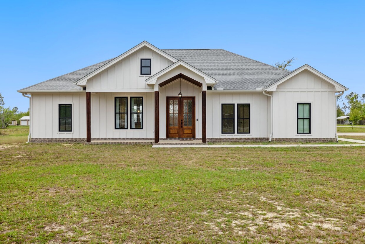 Foto principal - 3600 Long Rd