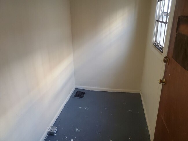 Foto del edificio - 3 Bedroom House in West Philadelphia