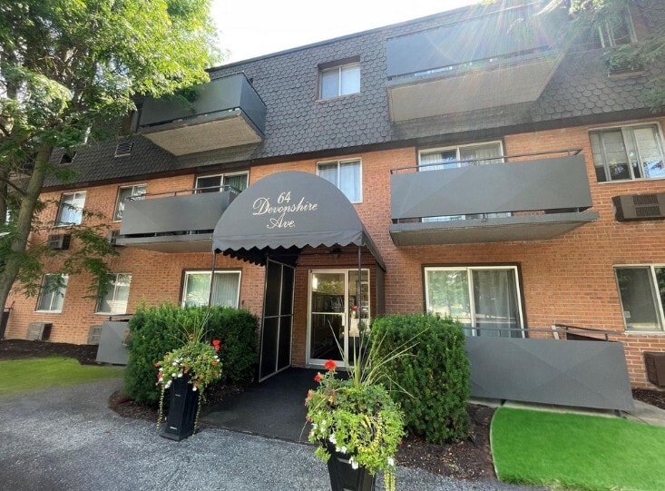 Primary Photo - Tillson Apartments 2