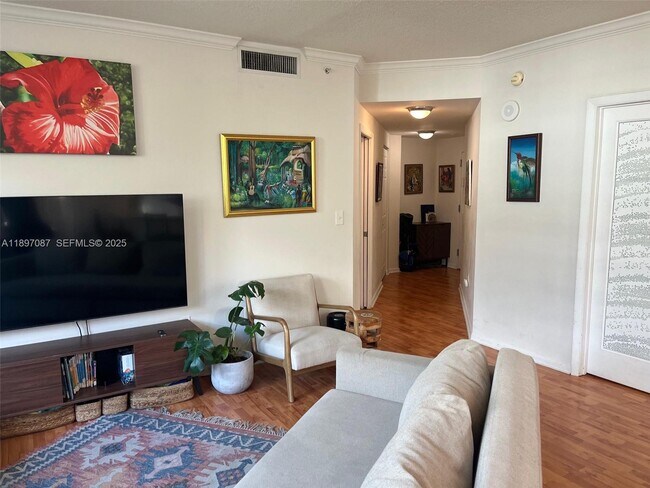 Foto del edificio - 2000 N Bayshore Dr