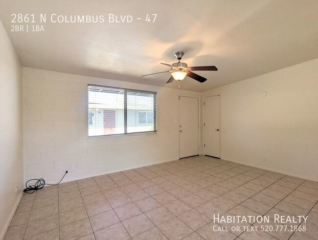 Building Photo - 2Bed/1Bath w/ Enclosed Patio & 2 Community...