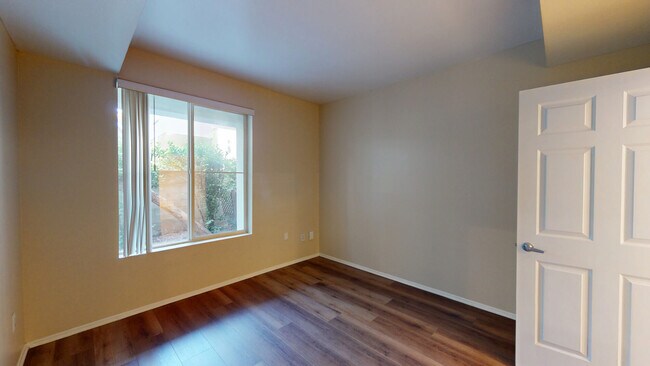 Interior Photo - Tierra del Rey