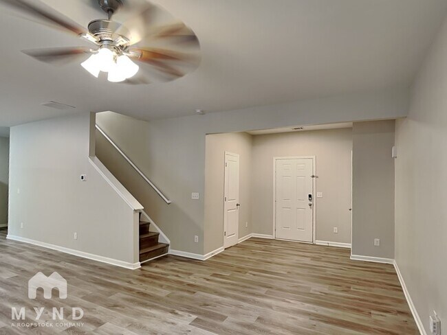 Building Photo - 376 Scotland Dr