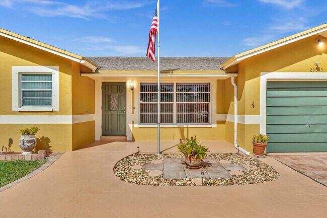 Foto del edificio - 22545 SW 65th Terrace
