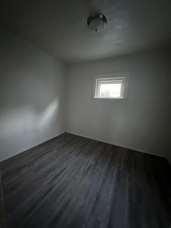 Building Photo - 3319 W 97th St
