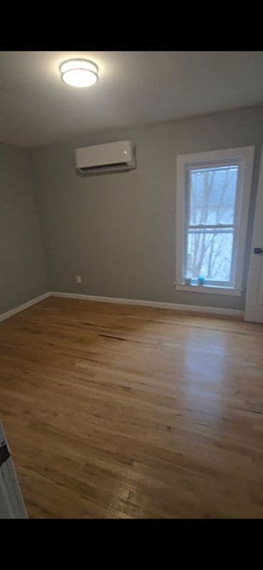 Building Photo - 715 Junction St