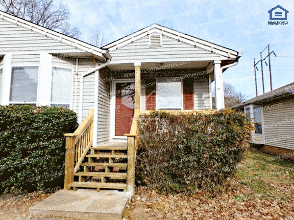 Primary Photo - 224 Vinewood Rd