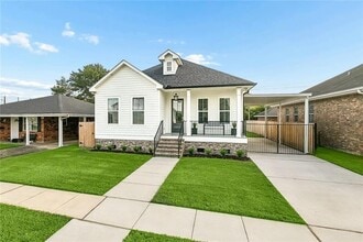 Building Photo - 8433 Colonel Dr