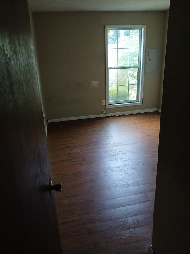 Building Photo - 5782 Aftonshire Dr