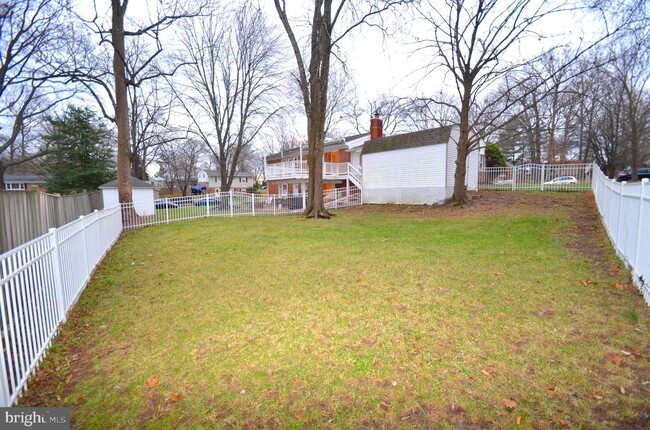 Building Photo - 13720 McGill Dr