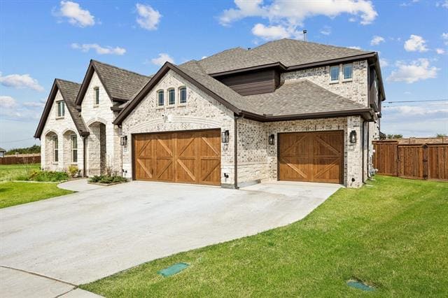 Building Photo - 2219 Desmond Dr