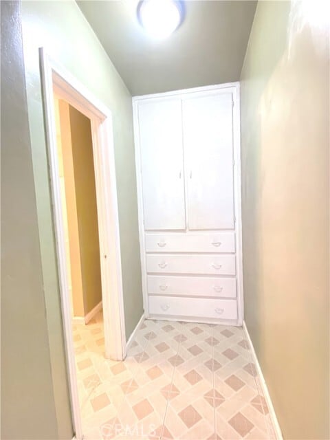 Foto del edificio - 24170 Sunnymead Boulevard