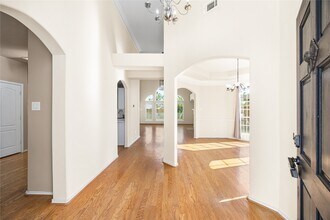 Building Photo - 12347 Shadowvista Dr