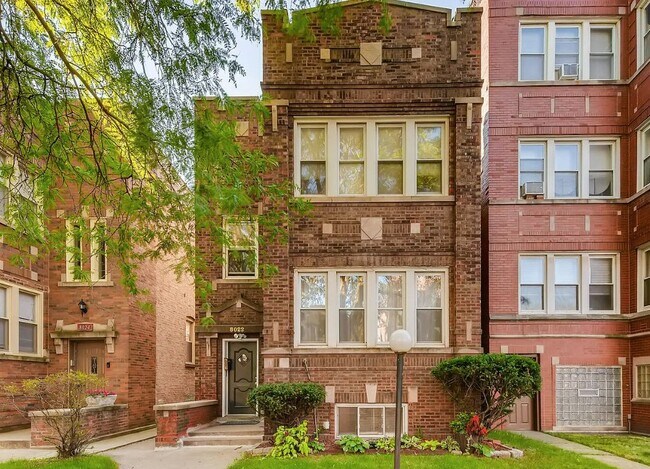 Foto del edificio - 8022 S St Lawrence Ave