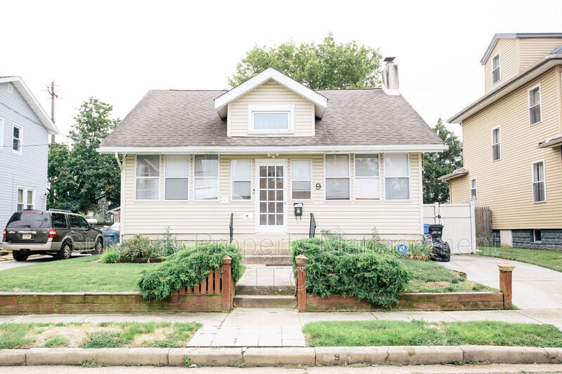9 3rd Ave, Westville, NJ 08093 House Rental in Westville, NJ