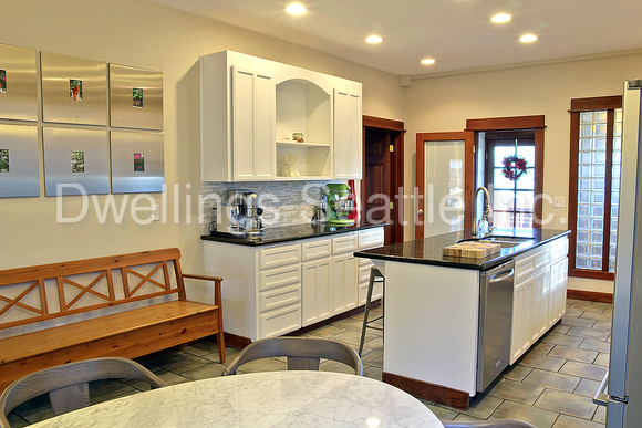 Building Photo - 512 21st Ave