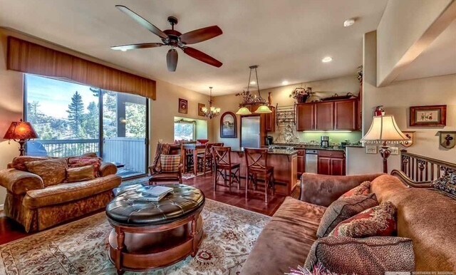 Foto del edificio - 364 Quaking Aspen Ln