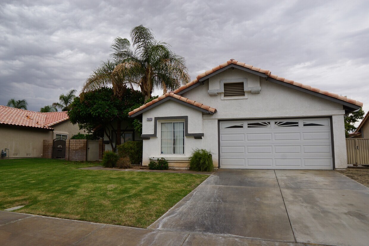 Primary Photo - 78870 Sonesta Way