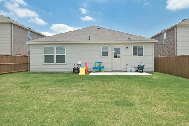 Building Photo - 1205 Waggoner Dr