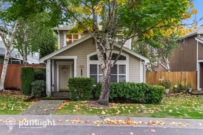 Foto principal - 4327 Beaumont Ln SE, Lacey, WA, 98503