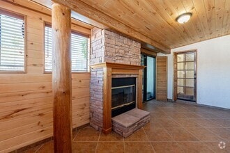 Building Photo - 14602 N Olympic Way