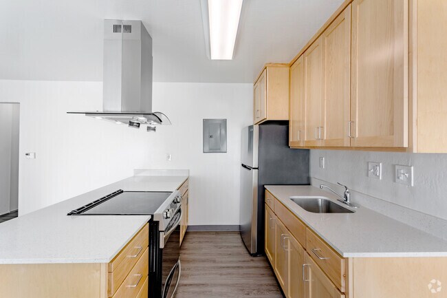 1 dormitorio, 1 baño - 592 pies cuadrados - Cocina - Westwood Ambassador