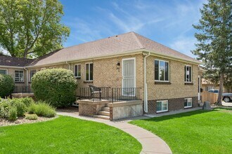 Building Photo - 1600 Winona Ct
